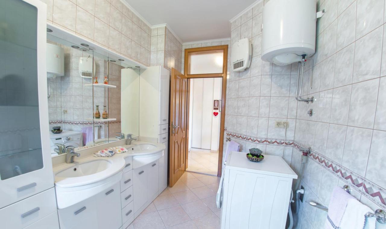 Apartment Italy - Promenade Мостар Экстерьер фото