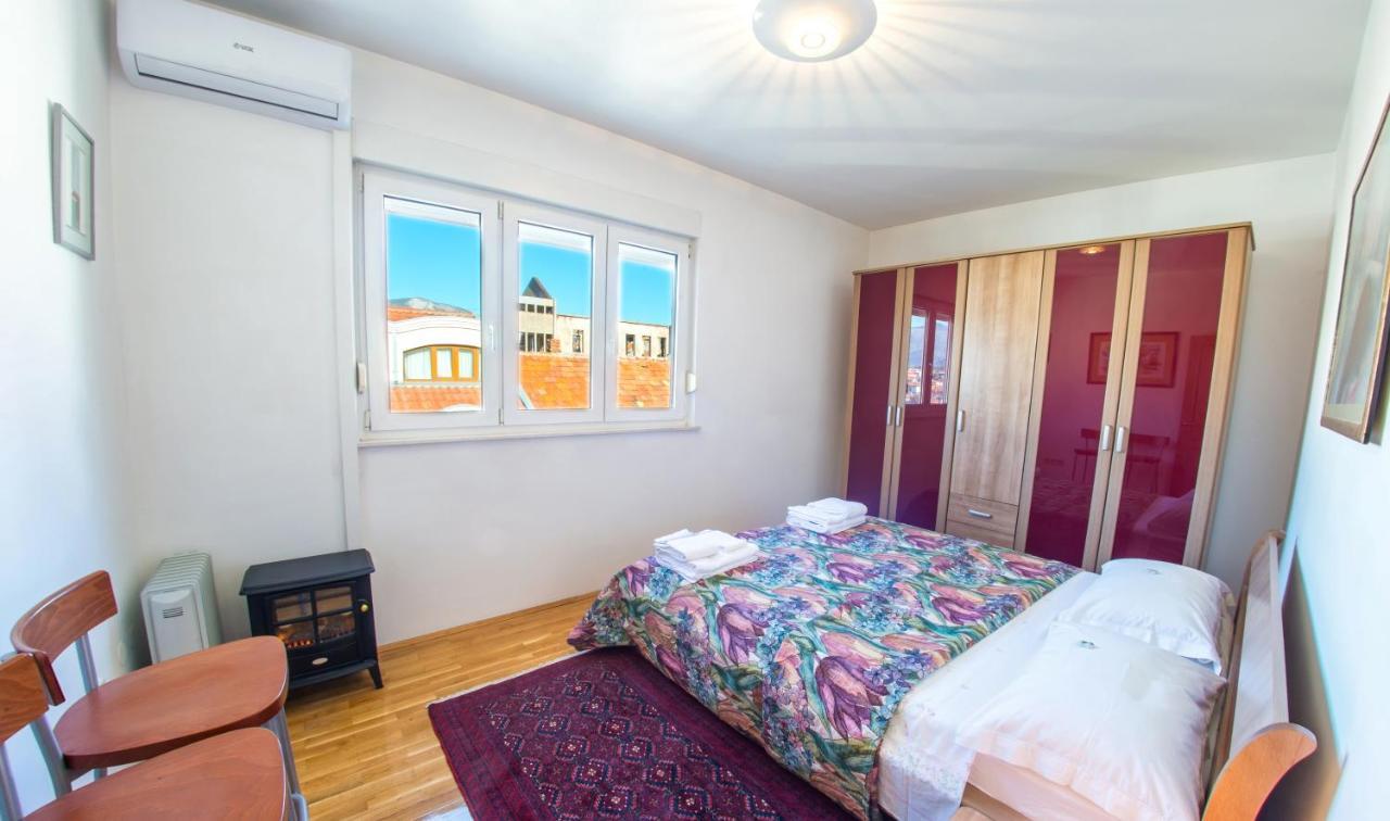 Apartment Italy - Promenade Мостар Экстерьер фото