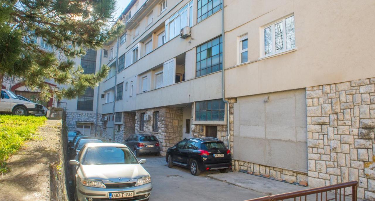 Apartment Italy - Promenade Мостар Экстерьер фото